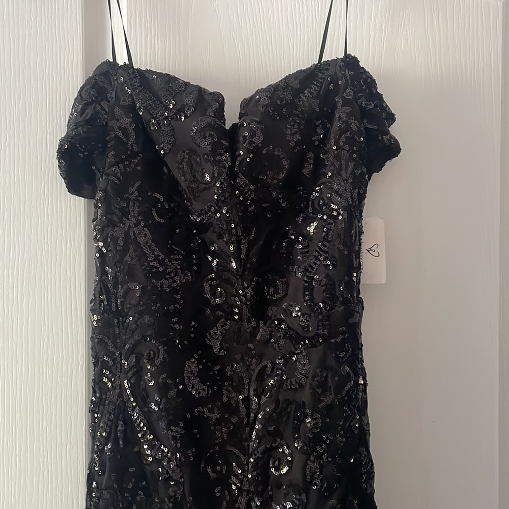 Prom dress - Picture 2 of 3